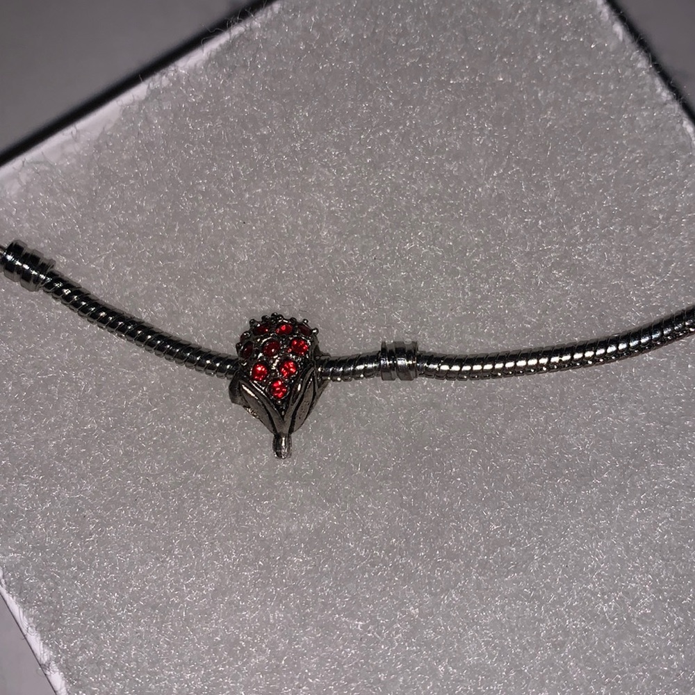 Red flower bouquet charm for Pandora Bracelet